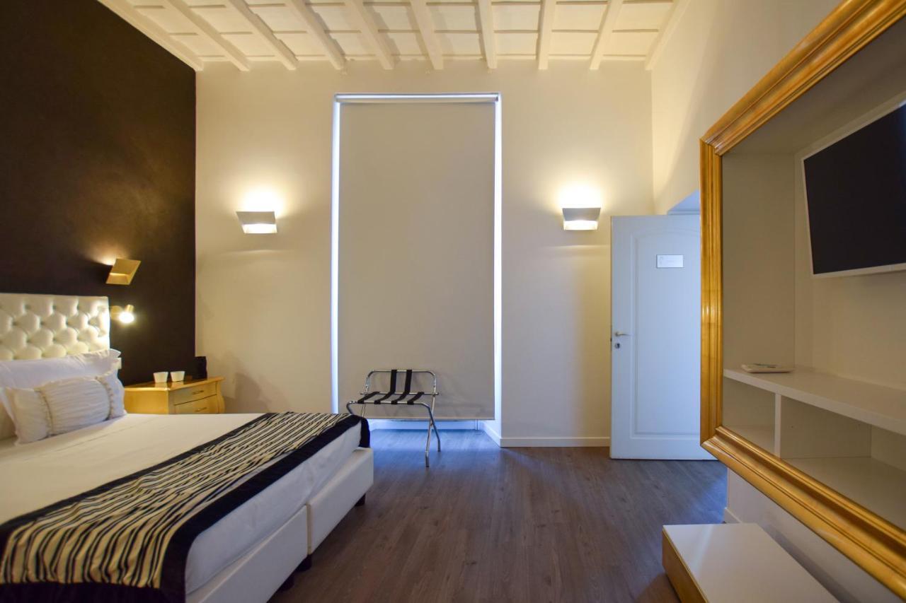 Navona Secret Stay Guest House Рим Екстериор снимка