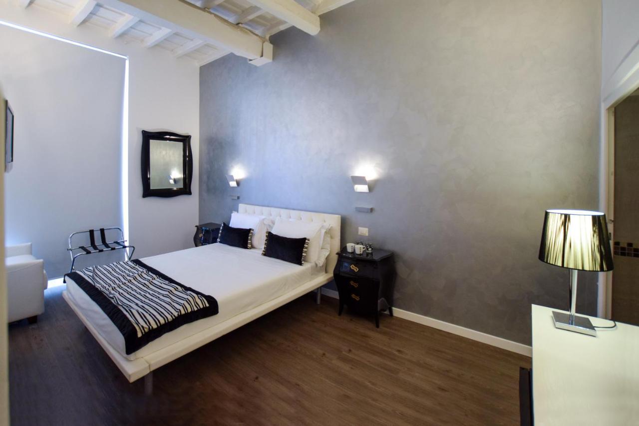 Navona Secret Stay Guest House Рим Екстериор снимка