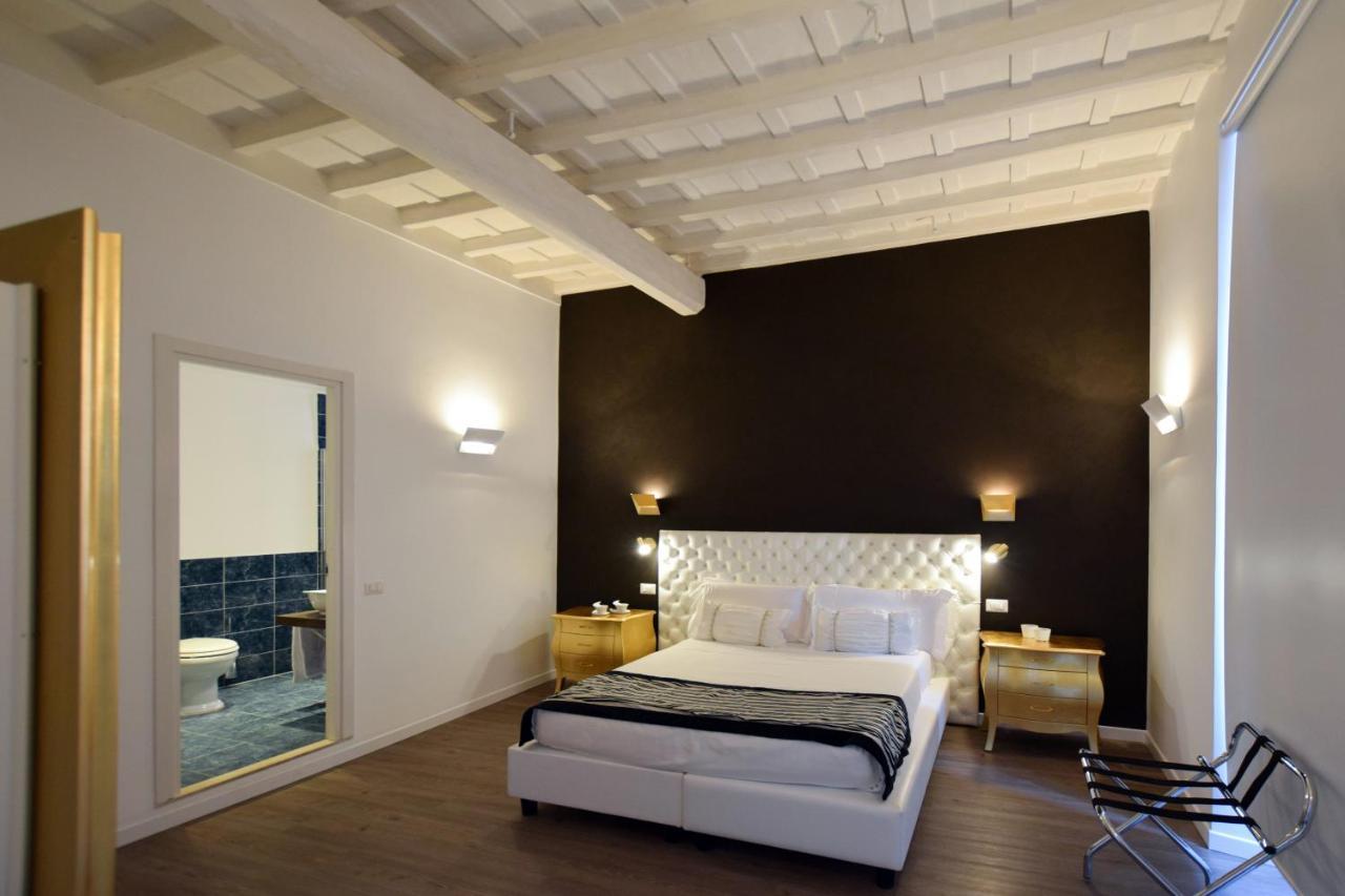 Navona Secret Stay Guest House Рим Екстериор снимка