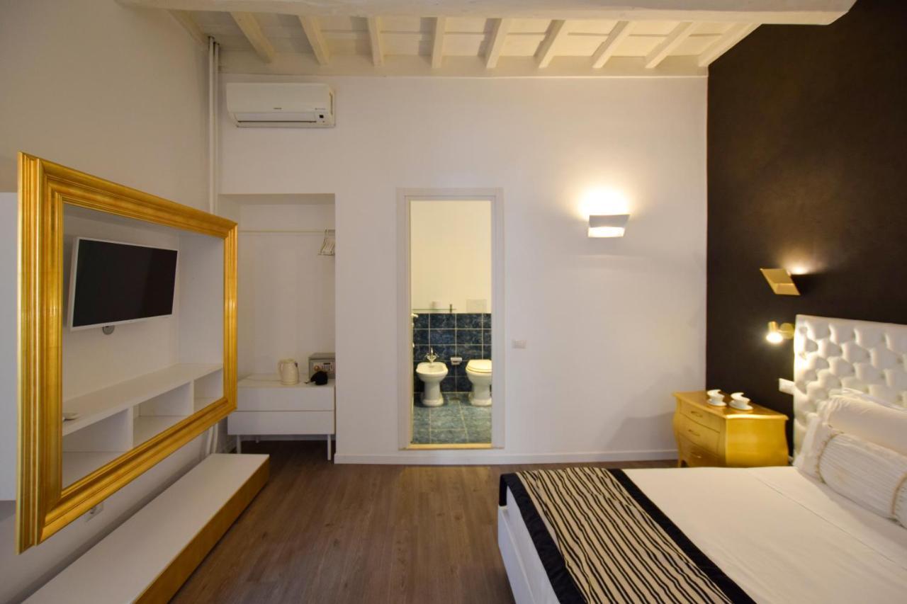 Navona Secret Stay Guest House Рим Екстериор снимка