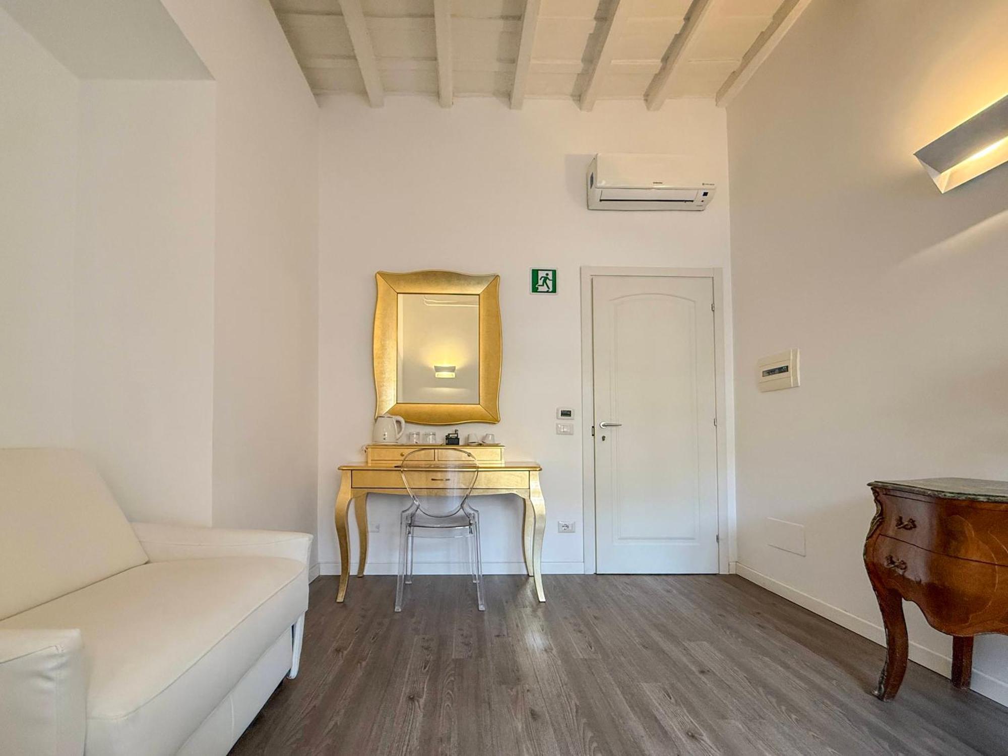 Navona Secret Stay Guest House Рим Екстериор снимка
